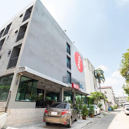 Super Oyo 427 Chill Apartment Bangkok Exterior photo