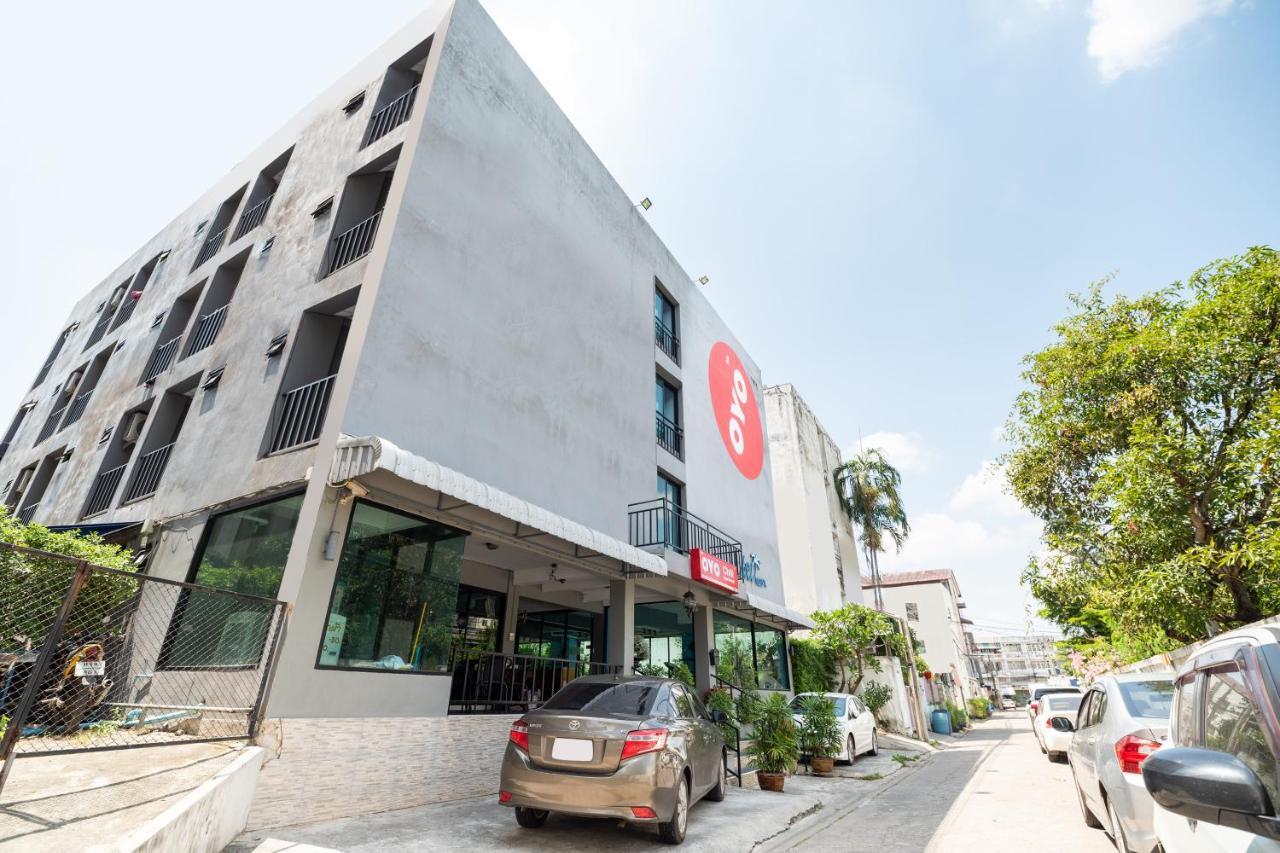 Super Oyo 427 Chill Apartment Bangkok Exterior photo